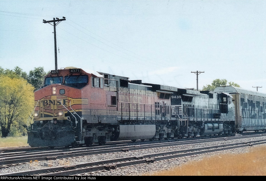 BNSF 4371 West